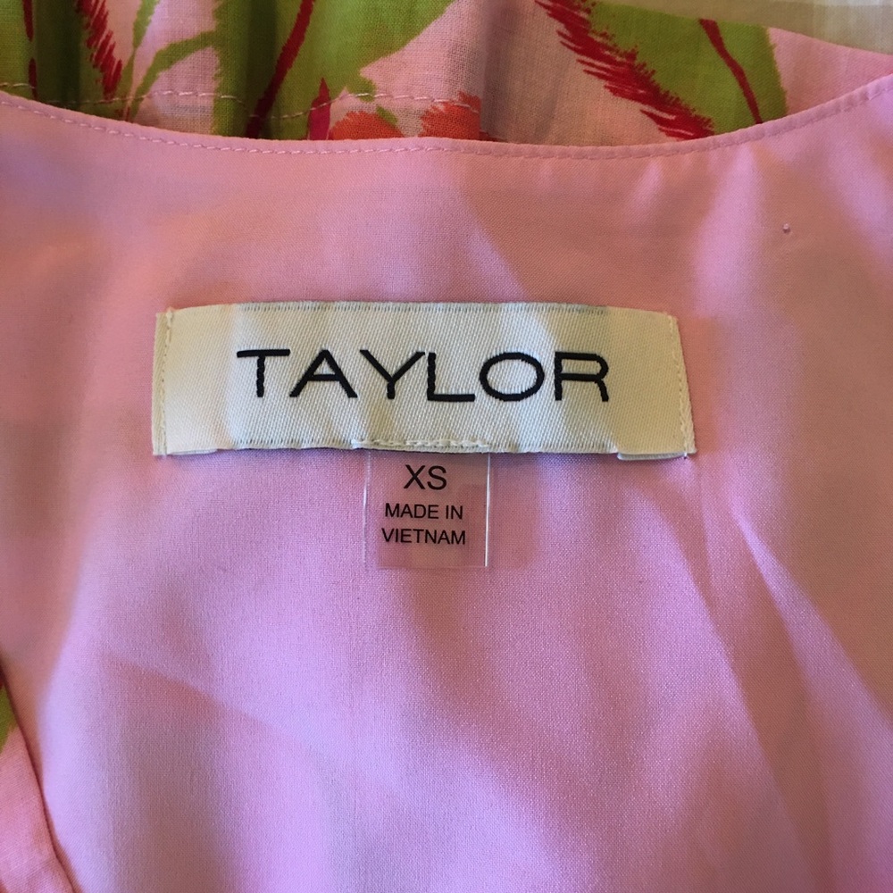 Taylor Floral Pink and Green Cotton Ruffle Dress Size XS - Picture 11 of 13